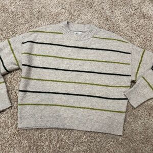 American Eagle sweater ladies BRAND NEW WITH TAGS